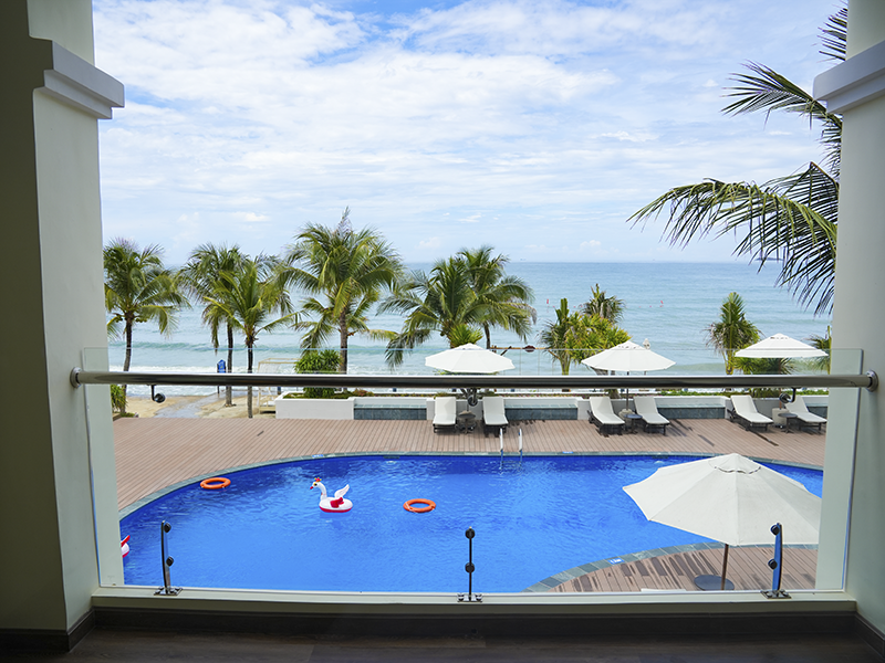 Hòn Rơm 2 Resort