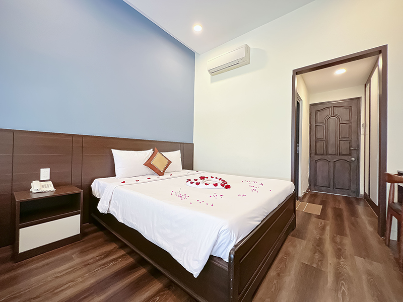 Hòn Rơm 2 Resort