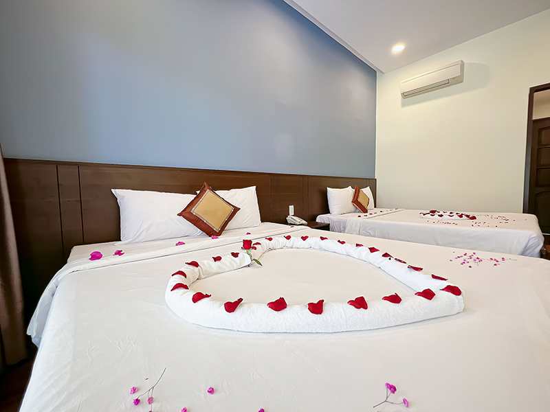 Hòn Rơm 2 Resort