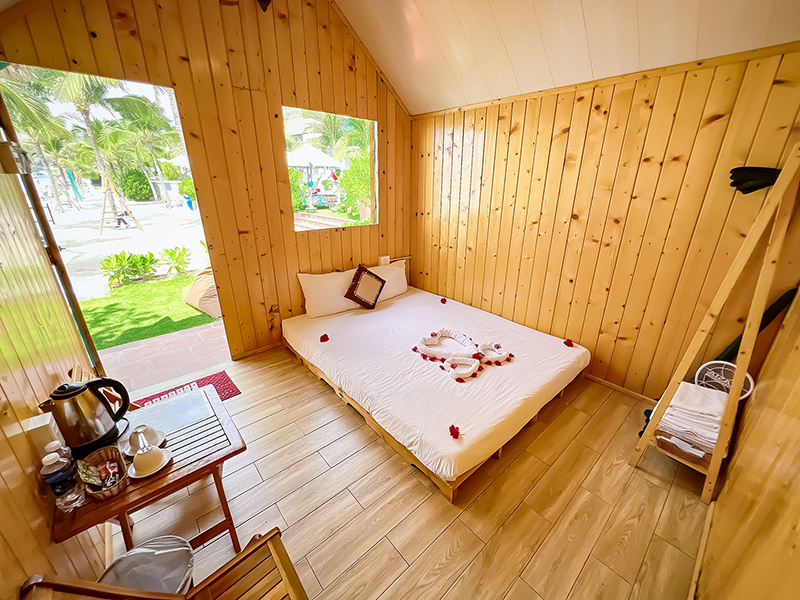 Hòn Rơm 2 Resort