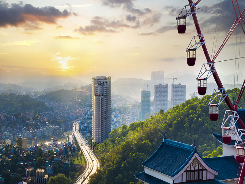 RAMADA Hotel and Suites by Wyndham Halong Bay View