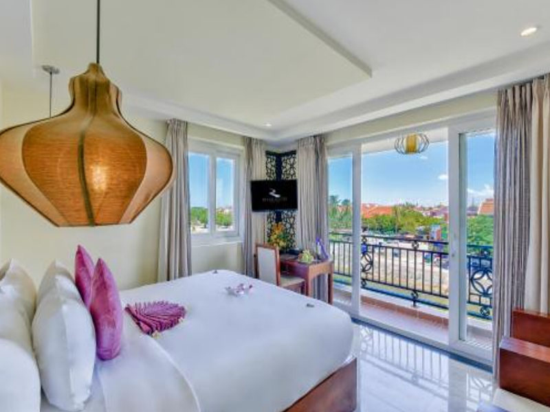 River Suites Hoi An Hotel