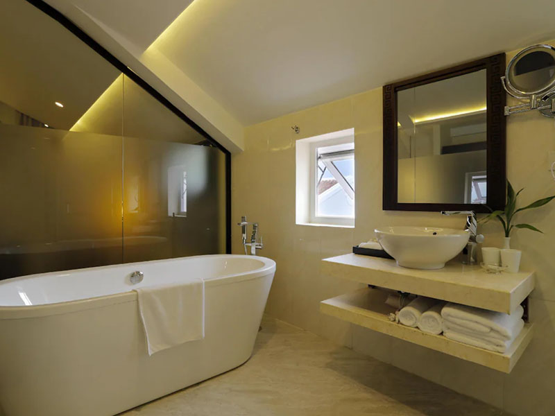 River Suites Hoi An Hotel