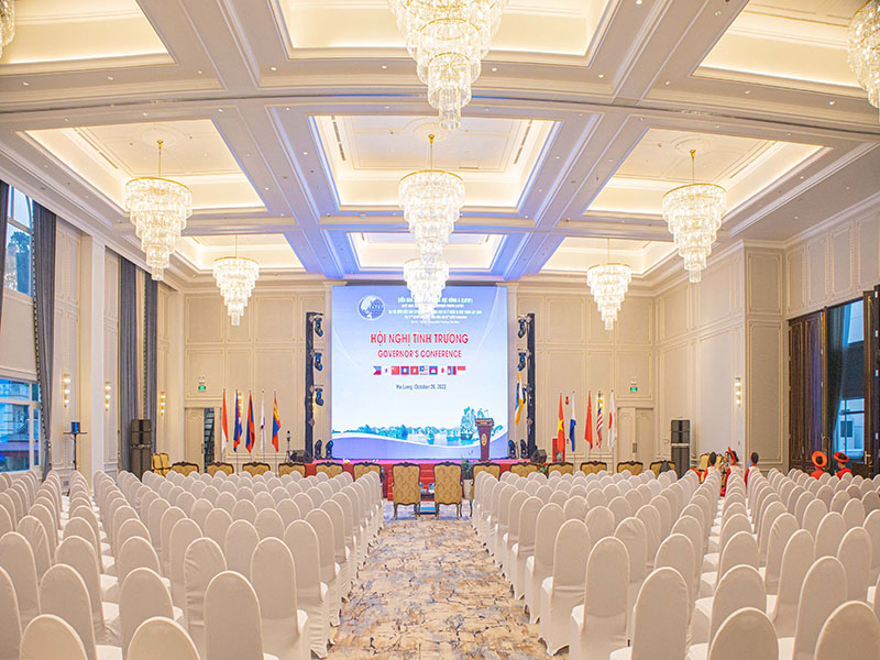 Royal Villas Halong – Casino