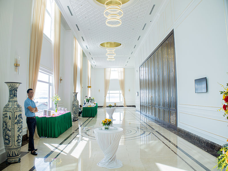 Royal Villas Halong – Casino