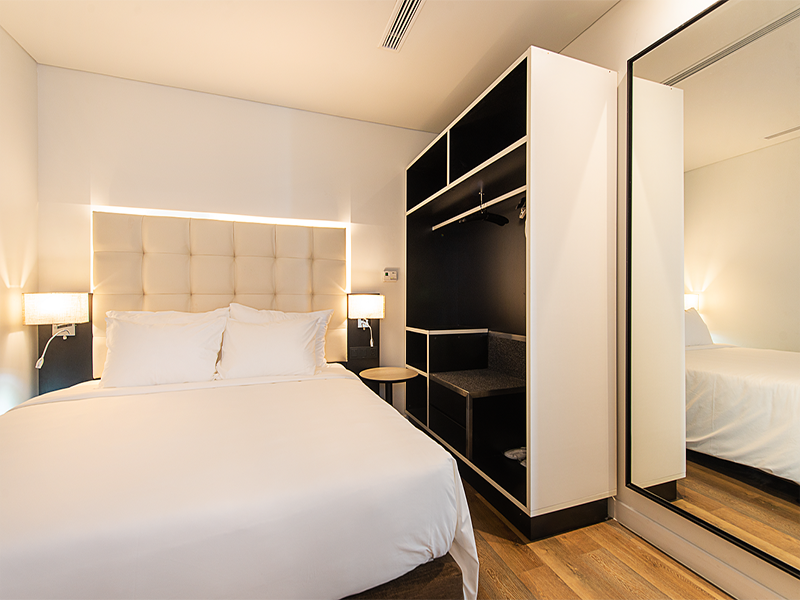 Khách sạn SOLEIL Hạ Long – Trademark Collection by Wyndham