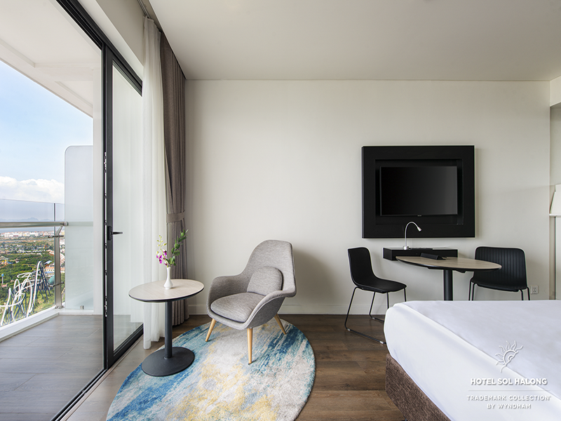 Khách sạn SOLEIL Hạ Long – Trademark Collection by Wyndham