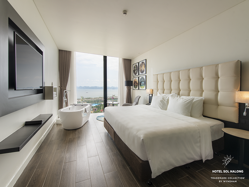 Khách sạn SOLEIL Hạ Long – Trademark Collection by Wyndham