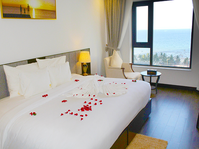 Santa Luxury Da Nang