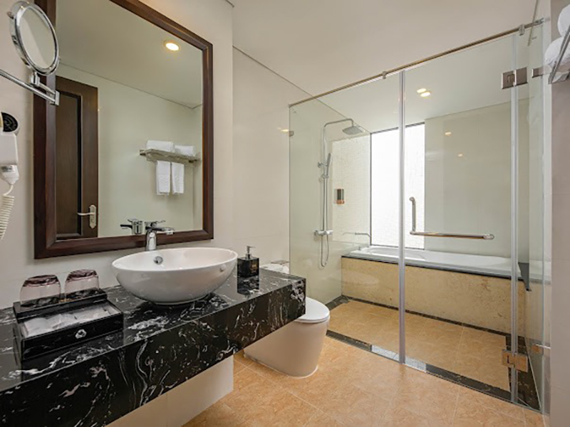 Santa Luxury Da Nang