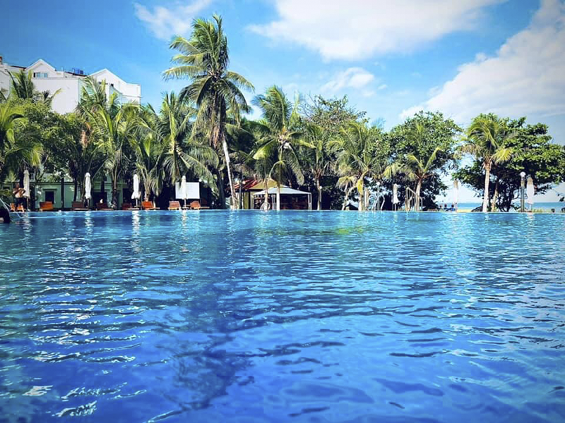 Sea Lion Beach Resort & Spa