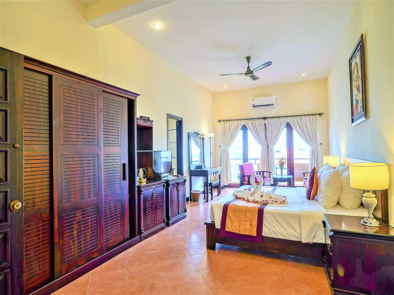 Sea Lion Beach Resort & Spa