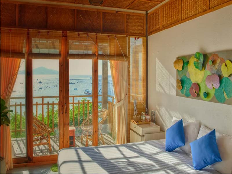 The Escalade Cam Ranh