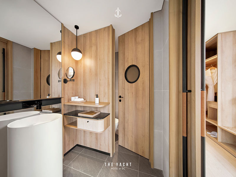 The Yacht Hotel by DC
