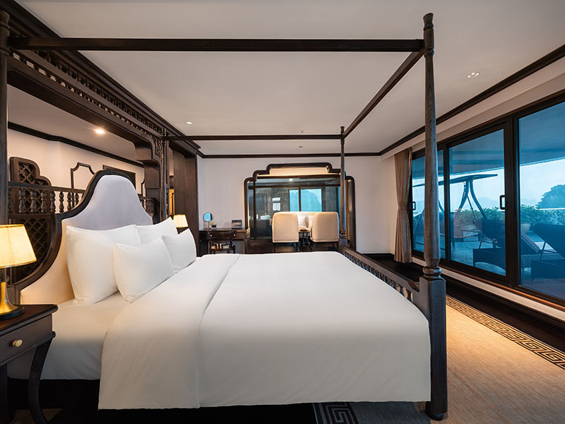 Venus Halong Cruises