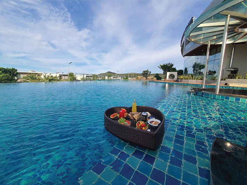 Wyndham Grand KN Paradise Cam Ranh
