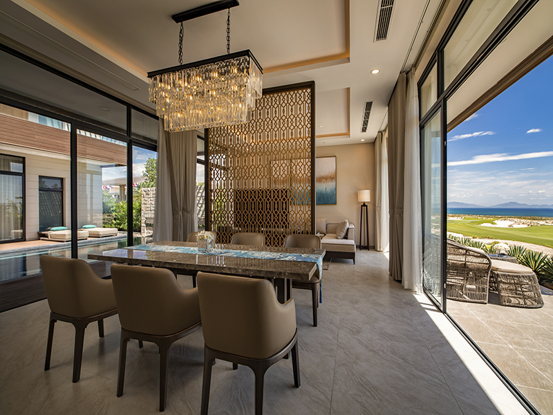 Wyndham Grand KN Paradise Cam Ranh