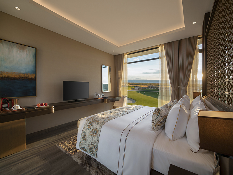 Wyndham Grand KN Paradise Cam Ranh