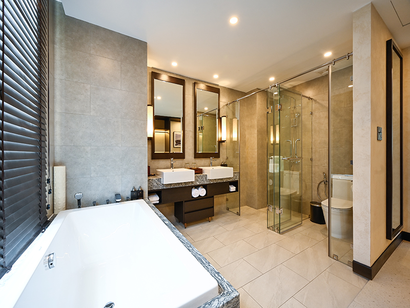 Emerald Ho Tram Resort