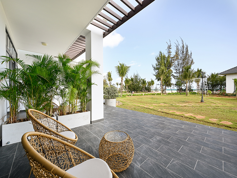 Emerald Ho Tram Resort