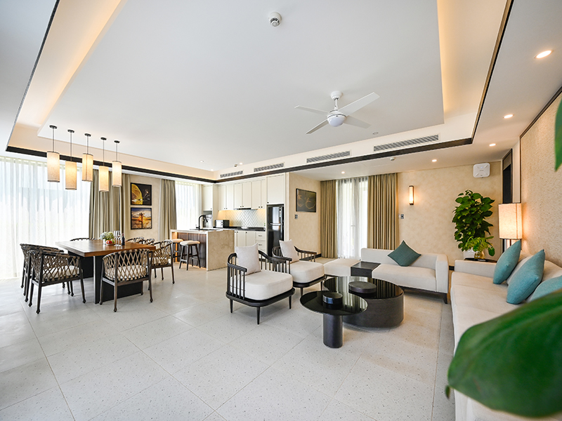 Emerald Ho Tram Resort