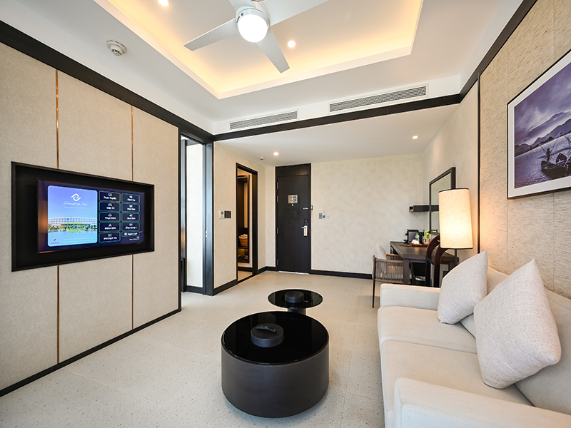 Emerald Ho Tram Resort