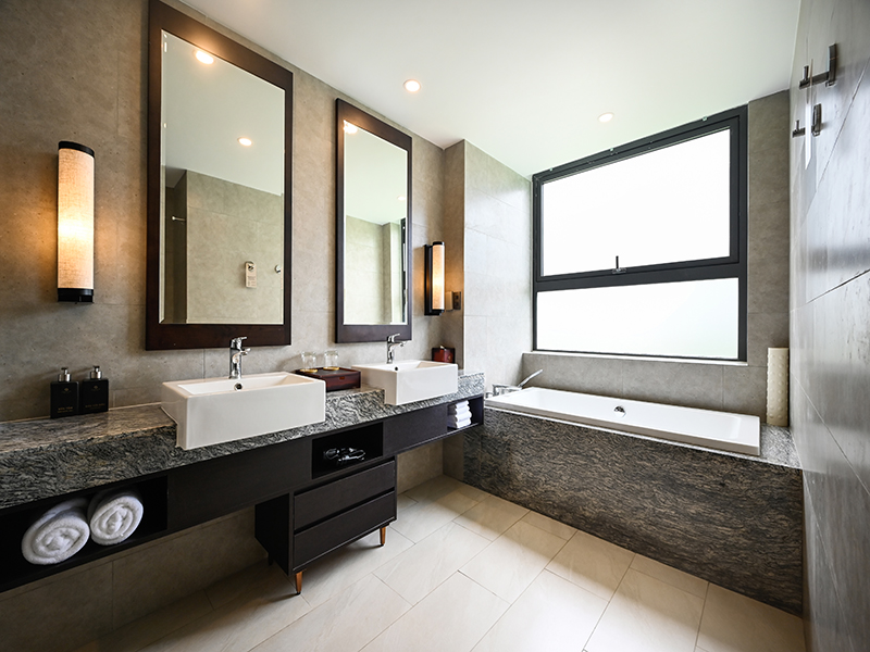Emerald Ho Tram Resort