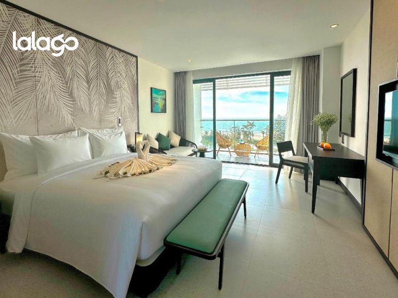 Emerald Ho Tram Resort