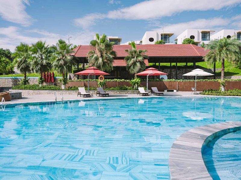 Legacy Hill Resort & Villas