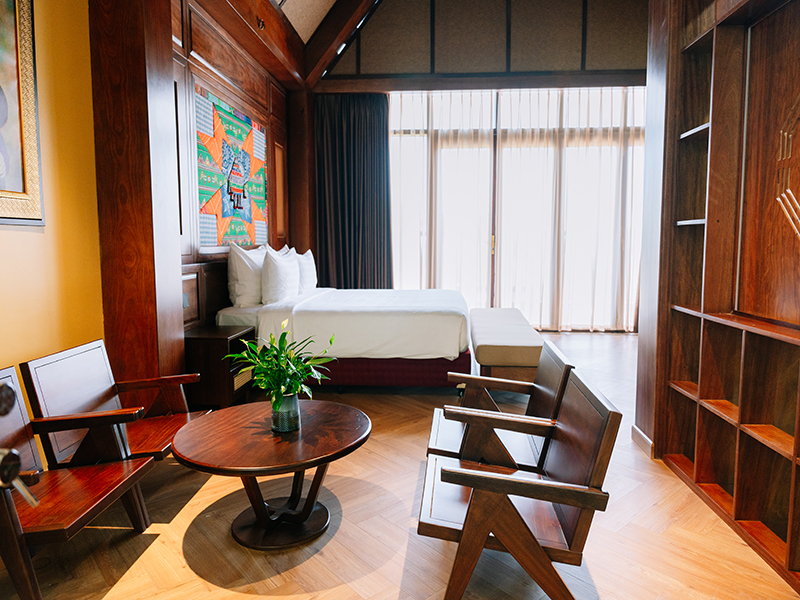 Legacy Hill Resort & Villas