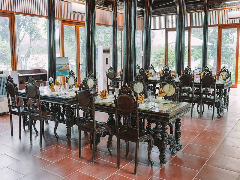 Legacy Hill Resort & Villas