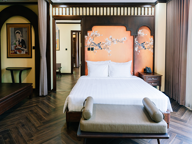 Legacy Hill Resort & Villas