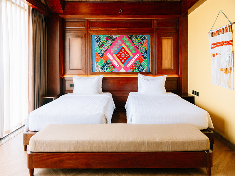 Legacy Hill Resort & Villas