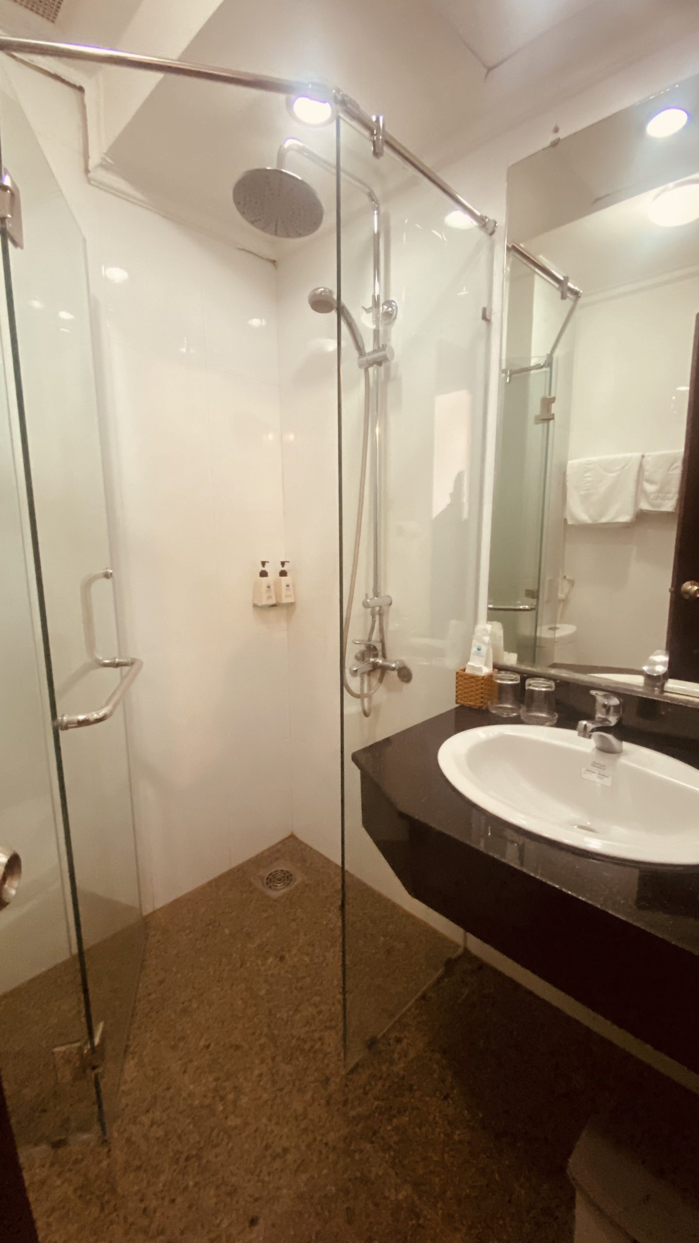 Phòng Deluxe 3 người (Deluxe Triple Room)