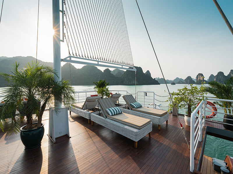 Catamaran Cruise