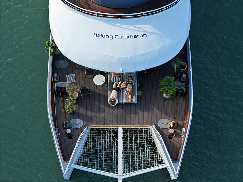 Catamaran Cruise