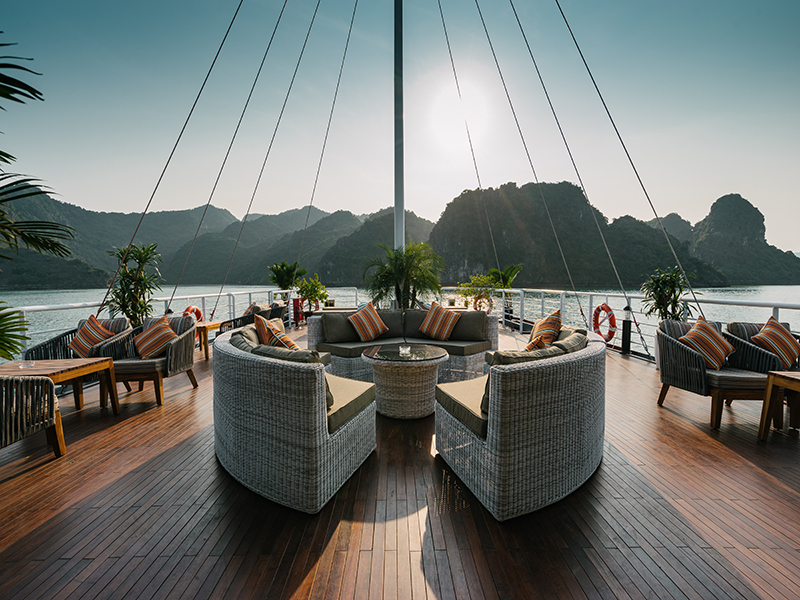 Catamaran Cruise
