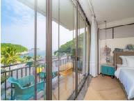 Phòng Deluxe 3 người (Deluxe Triple Room)