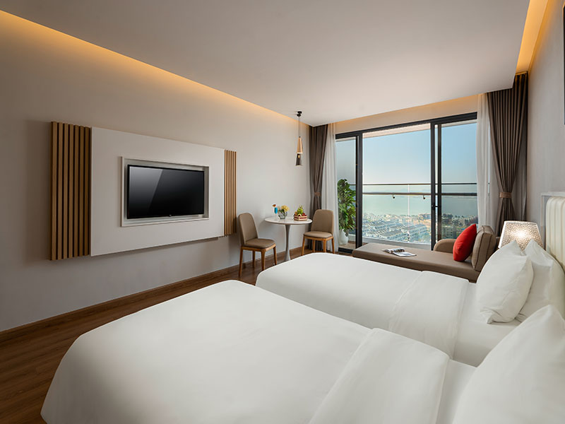 DeLaSea Ha Long Hotel
