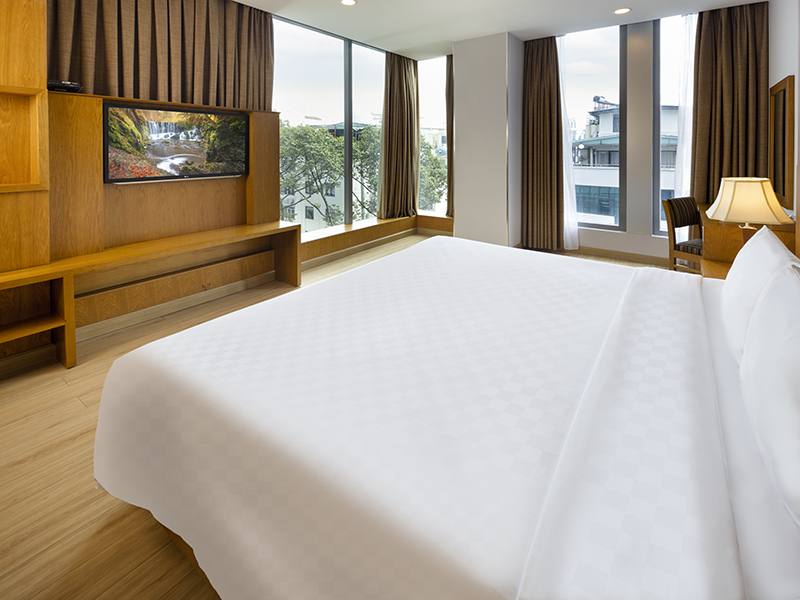 EDEN STAR SAIGON HOTEL