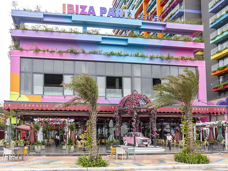 Flamingo Ibiza Hải Tiến Resort