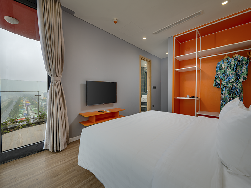 Flamingo Ibiza Hải Tiến Resort
