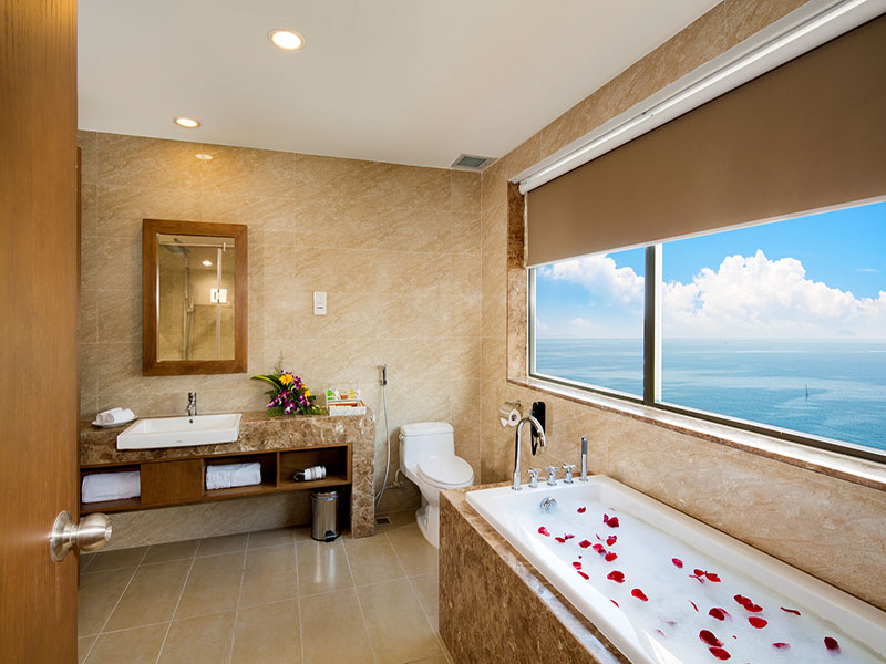Phòng Deluxe 3 người (Deluxe Triple Room)