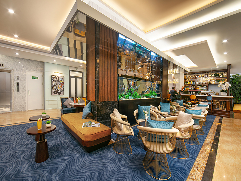 Gloud hotel