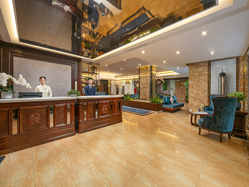 Gloud hotel