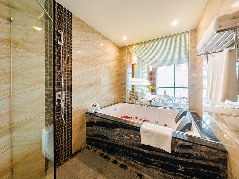 Muong Thanh Luxury Quang Ninh Hotel