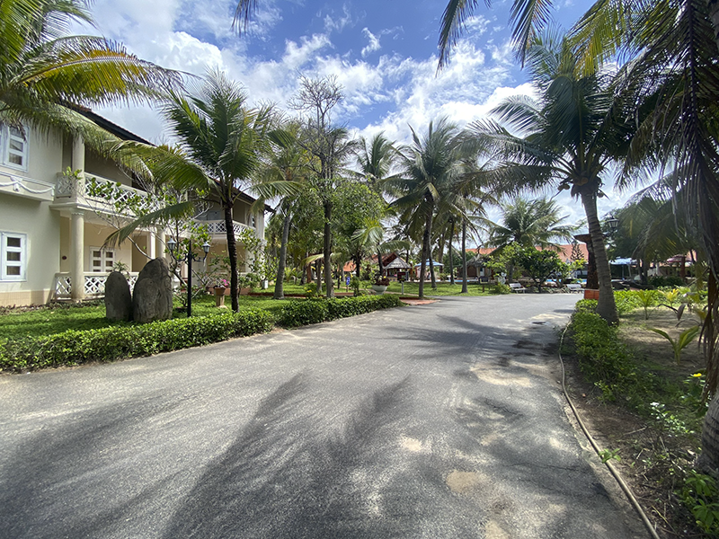 Kega Lighthouse Resort