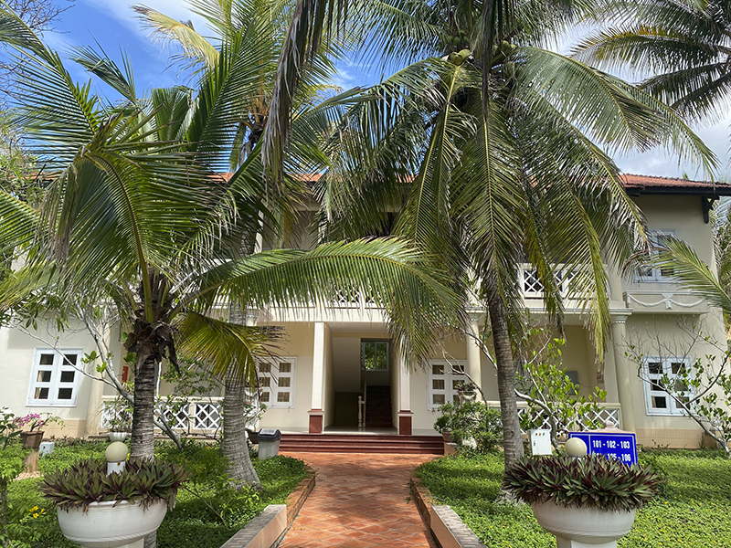 Kega Lighthouse Resort
