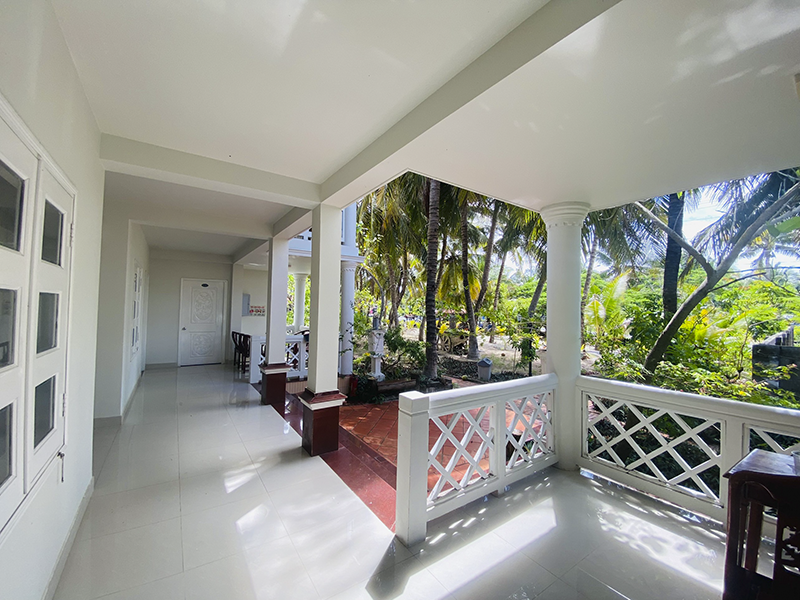 Kega Lighthouse Resort