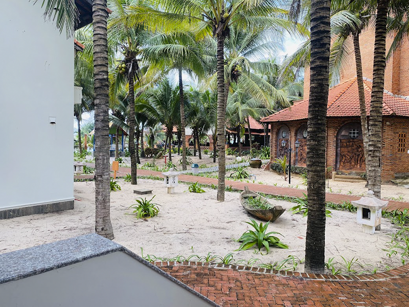Kega Lighthouse Resort
